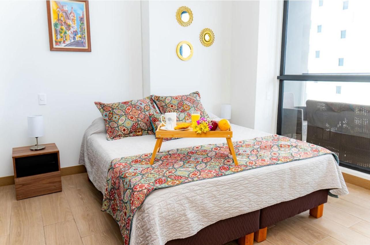 Modern Sunset Apartment *
